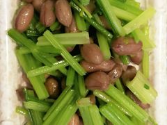 -粘豆包铁锅炖二部(温泉街店)