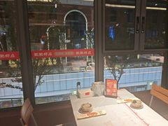 -肥肥虾庄·金牌油焖大虾(杨园滨江时代walk店)