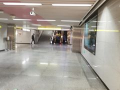 -红土地(地铁站)