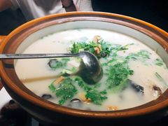 -姜君·千岛湖鱼头馆(浦东大道店)