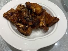 老上海熏鱼-东方明珠老上海8号餐厅(东方明珠广播电视塔店)