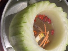 -得意咚瓜·顺德鱼生·冬瓜火锅(深圳首店)