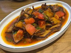 -俭寨大盘鸡·手抓肉·烧烤新疆菜(乌苏路店)