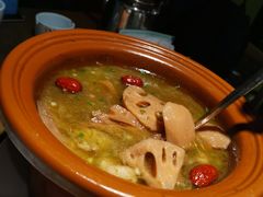 -黄泥岗·地道湖北菜(奥特莱斯店)