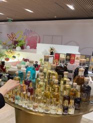 -SCENT BOUTIQUE