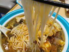 -灵芝妹子海鲜米线(凯德和平广场店)