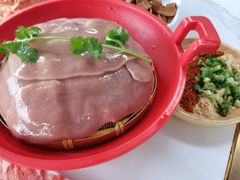 -周师兄大刀腰片火锅(磁器口直营店)