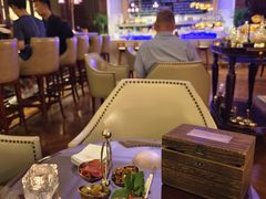 -LONG BAR 廊吧(外滩华尔道夫酒店)