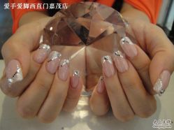 爱手爱脚造型水晶甲-摩睫+皮肤管理·科学美容中心