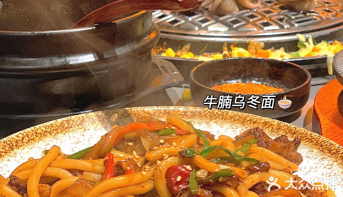 这里烤肉也就亿点点好吃～按头安利[胜利][胜利]