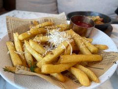 黑松露芝士薯条-G+KITCHEN(龙湖狮山天街店)