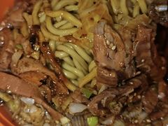 -鹍记特色牛杂面
