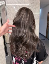 -镁连社·美联社