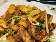 囊炒肉-新疆伊宁远征餐厅