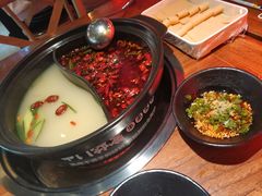 -串门邻居串串火锅(云南南路店)