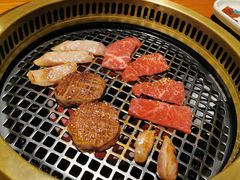 -肉魁屋·烧肉·烧鸟·酒场(高新店)