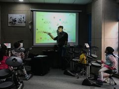 -罗兰数字音乐教育(徐汇校区)