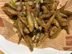 -头上红煨盐鸡·非遗院子餐厅