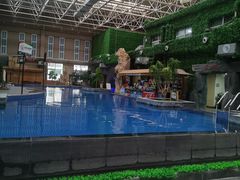 -兴芮温泉度假区