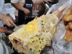 -正宗杂粮煎饼香软鸡蛋饼