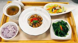 -瑞婴丽月子中心(虹桥店)