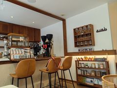 -Line来恩咖啡(石厦花园店)