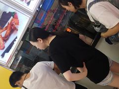 等位区-一代烤翅王(大汉口店)