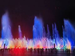 -东港音乐喷泉广场