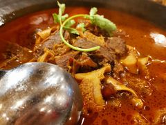-霄汉牛三鲜湖北砂锅菜(万松园2店)