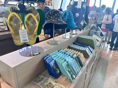 -抱抱地球咖啡馆(国家海洋博物馆店)