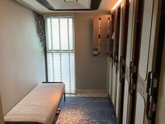 -浅深(世茂滨江精品店)