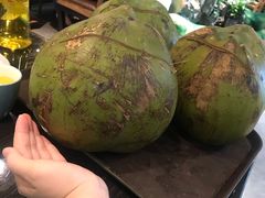 -东椰·海南椰子鸡火锅(朝阳门店)