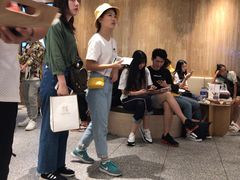 -奈雪的茶(湖滨银泰in77C区PRO店)
