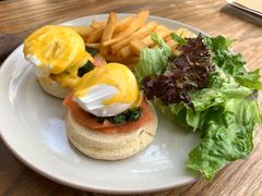 鸡蛋烟熏三文鱼班尼迪-闲·胡同 Barblu Hutong(雍和宫五道营店)