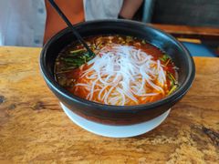 -桥香园过桥米线(国贸店)