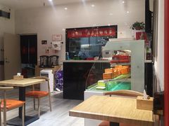 -极有家小鱼小鸡石锅煲(佳兆业店)