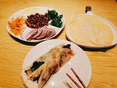 筋饼-漫卷香烤鸭春饼