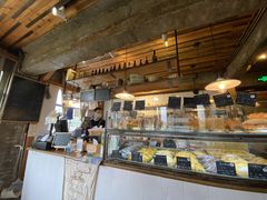 面包甜点陈列柜-仙峰天然面包(迎宾路店)