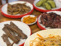 缤纷凉面-老鼎万春卤菜(五代传承创始老店)