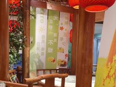 -钵家大院·地道湖北菜(江夏·大花岭店)