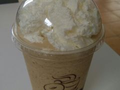 CHILLA-Winchell's Donuts House