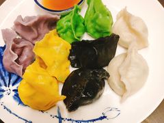 五味海鲜水饺拼盘-东莱馋房(陆家嘴店)