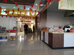 -应城停车区-停车场