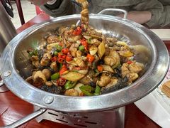 -湖南人家湘菜馆(镇江路店)