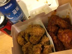 -BHC炸鸡(明洞总店)