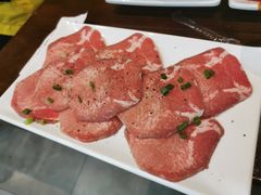 牛舌-·缸桶屋·韩式牛肋条自助烤肉(西湖D11店)