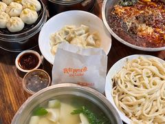 -王菊美食街·王菊面馆(总店)