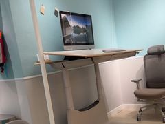 -康朴乐儿童学习桌椅(蓝色港湾店)