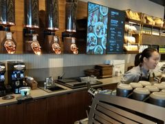 -星巴克(港汇1号办公楼店)