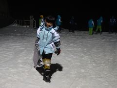 -采薇庄园四季滑雪场